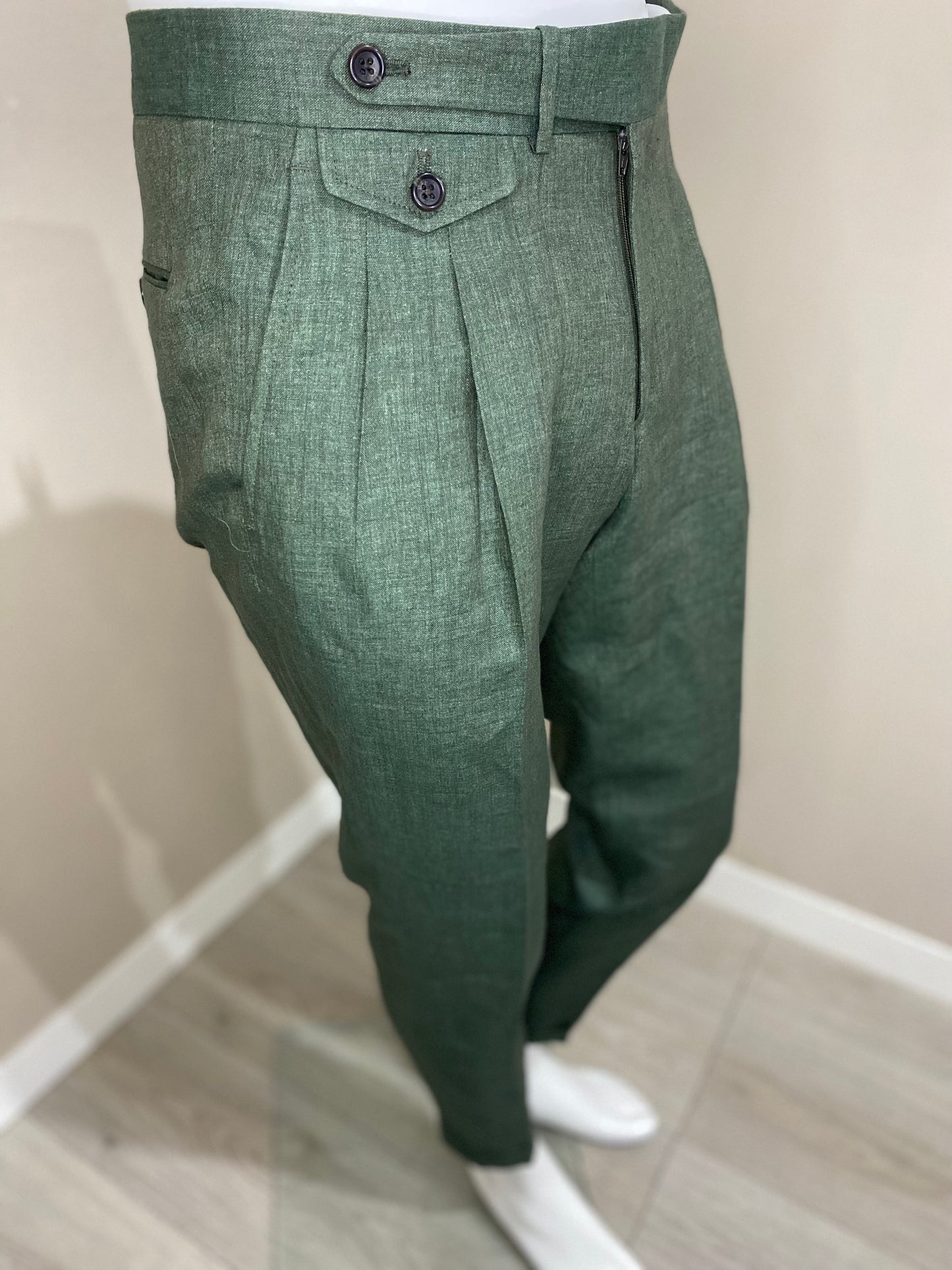 Trousers with extended belt