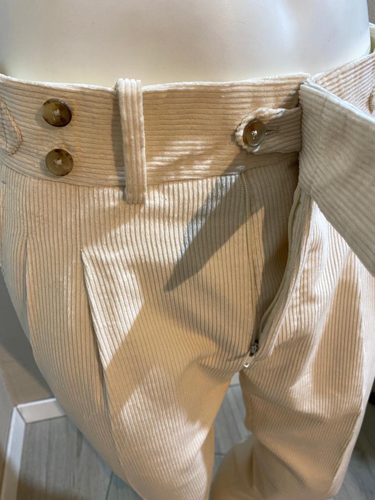 Pantalon crème en velours côtelé à double bouton - Duca Visconti di Modrone